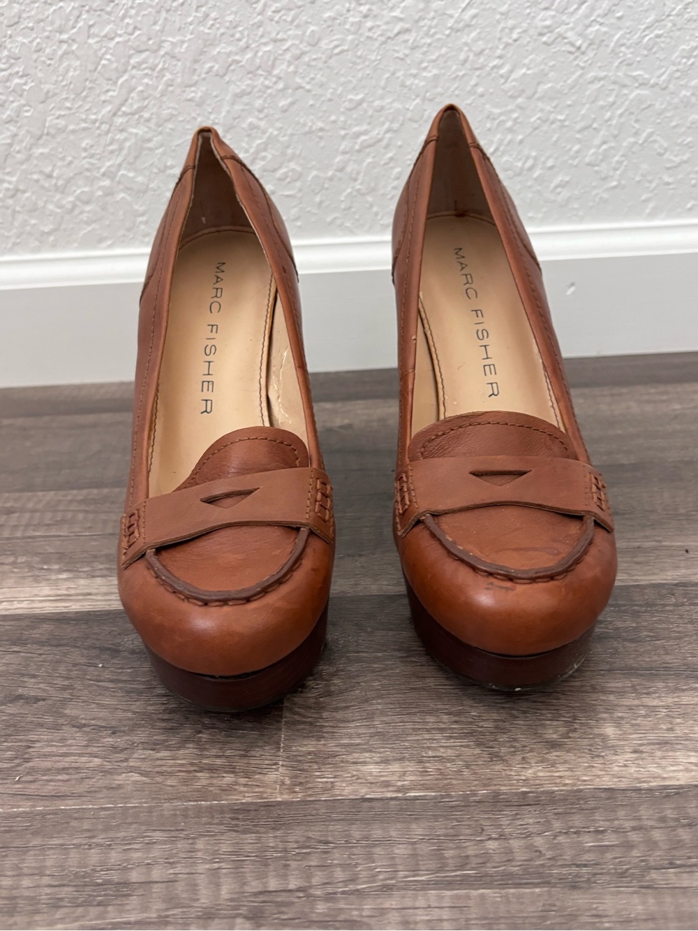 Marc Fisher Tan Leather Platform Loafer Pumps